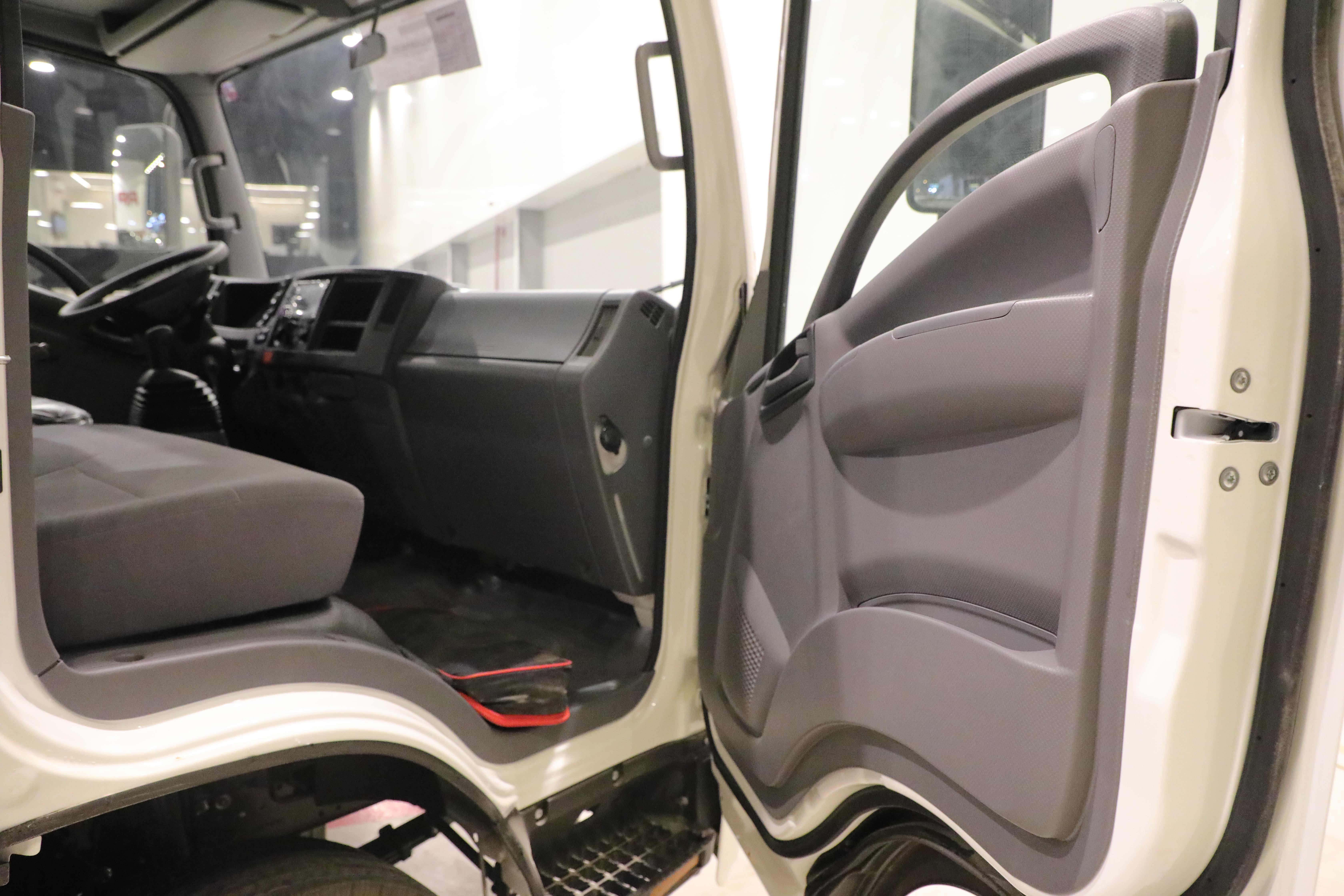 ايسوزو دينا 2025