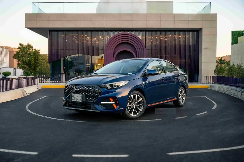 اكتشف أفضل 5 سيارات شيري 2025 في السعودية 4 شيري اريزو 6 برو 2025