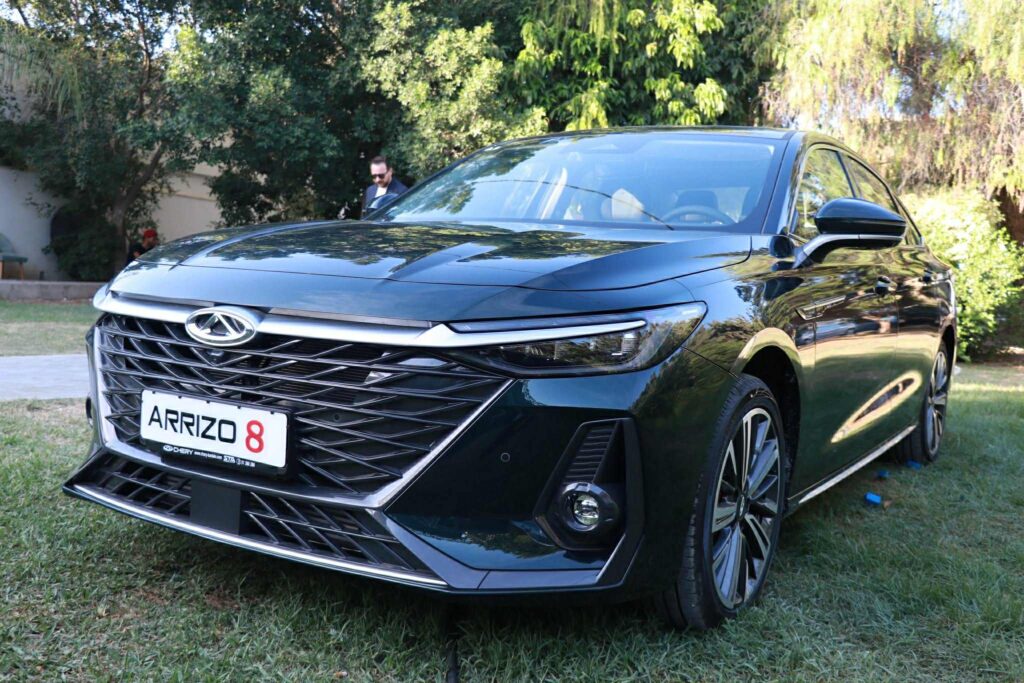 اكتشف أفضل 5 سيارات شيري 2025 في السعودية 5 شيري اريزو 8 2025